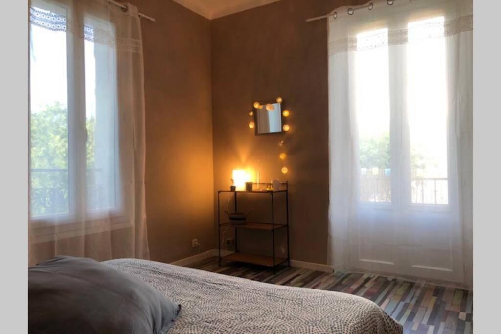 Appart Renove 2 Chambres Avec Clim Л'Иль-сюр-ла-Сорг Экстерьер фото